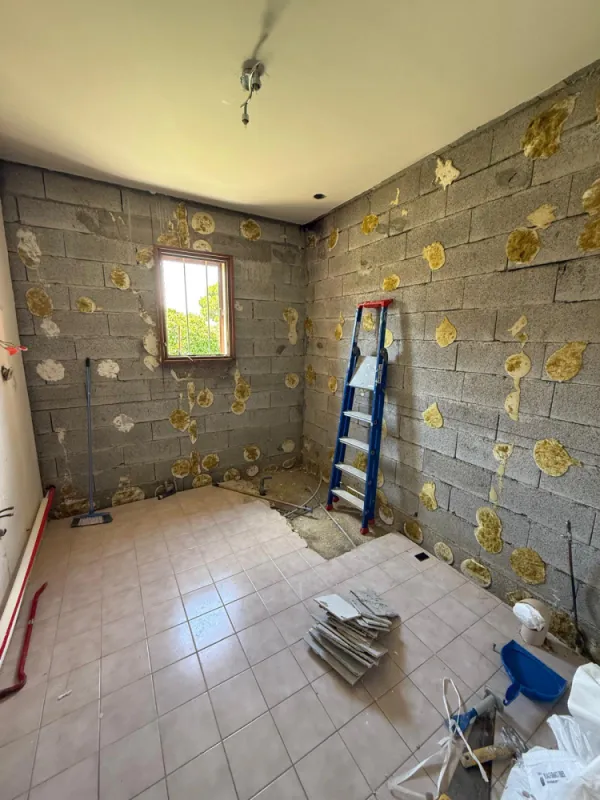 Rénovation d'une salle de bain à Bastia , Biguglia, CINQUINI & CO