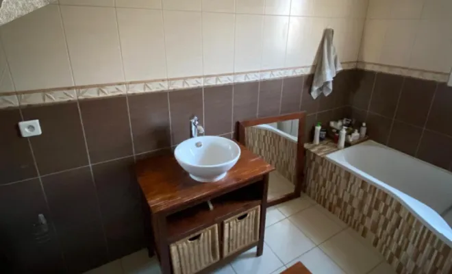 Transformation d'une Salle de Bain a Furiani, Biguglia, CINQUINI & CO